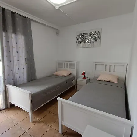 Pk Center Las Americas Apartment